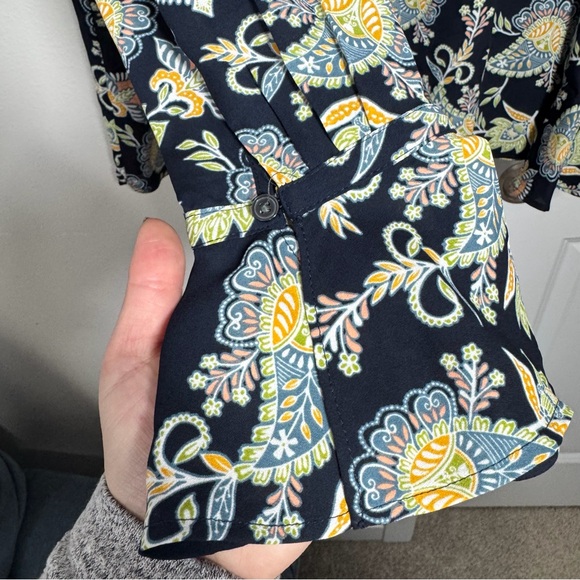 LOFT Blouse Size Small Navy Blue Paisley Bell Sleeve Office Business Casual - Picture 5 of 10